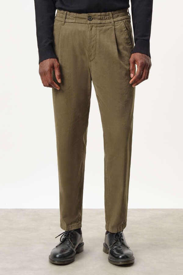 Hose Chasy braun